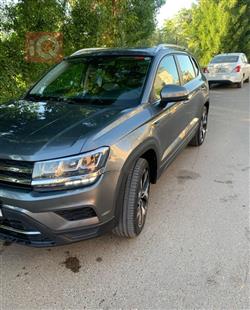 فولكسفاغن تاوس